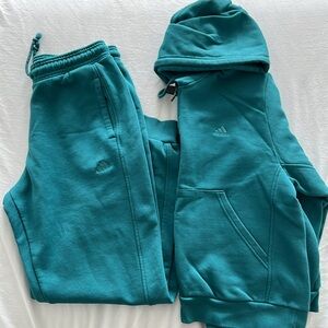 Matching Adidas pants & sweatshirt set Turquoise pants M sweatshirt XL